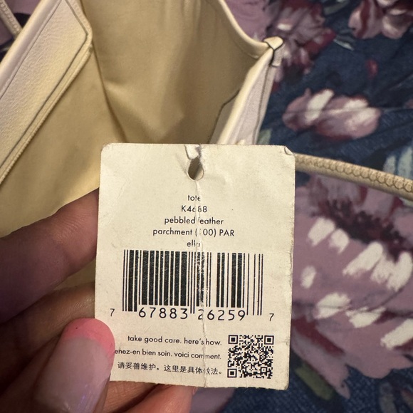 Kate Spade Ivory Tote Bag - Picture 6 of 10